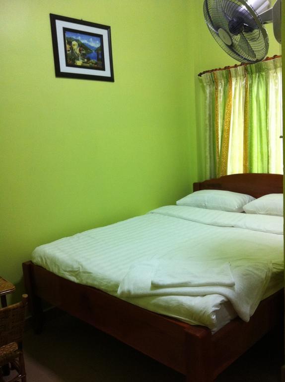 Pratna Guesthouse Phnom Penh Ngoại thất bức ảnh